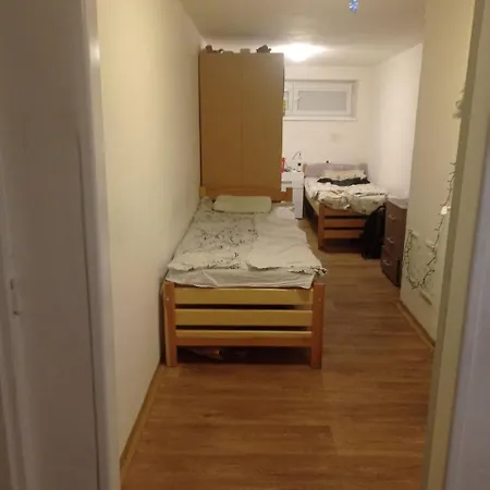 Hostel Sleep & Go Czech Republic - *